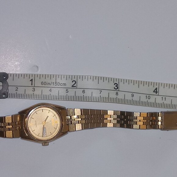 Vintage ladies Seiko Automatic day date watch Japan - Picture 15 of 16